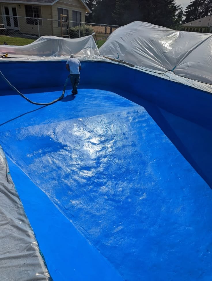 Pool finish detail